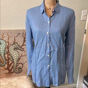 J. Jill Light Blue Casual Button-Down Shirt